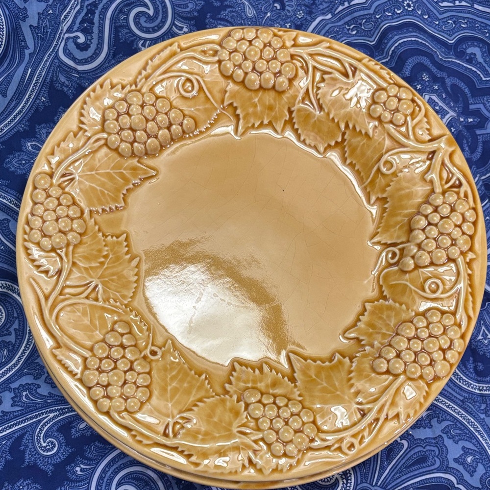 Elegant Tan Grape Motif Dinner Plate